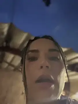 LiaWells – webcam model profile photo Image 9