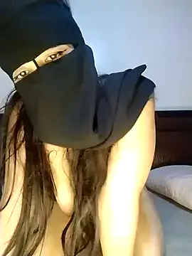 AddisonArt – webcam model profile photo Image 10