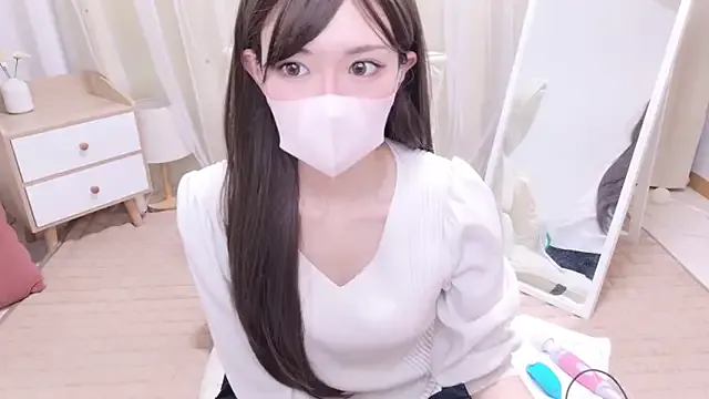 ViviennePower – webcam model profile photo Image 6