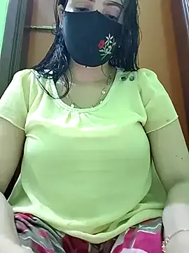 AlexiaBanner – webcam model profile photo Image 11