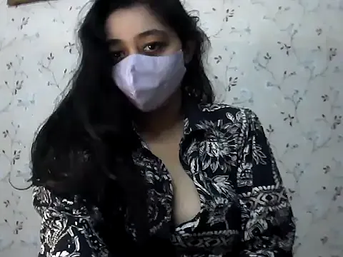 Alirawrz – webcam model profile photo Image 16
