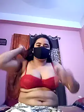 EsmeBrowm – webcam model profile photo Image 3