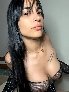 CatalinaDalessio – webcam model profile photo Image 4