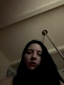 CrystalBarlow – webcam model profile photo Image 11