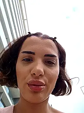 shaarebaare – webcam model profile photo Image 8