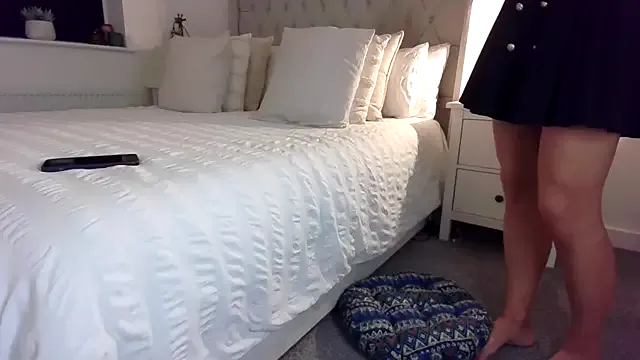 KateGale – webcam model profile photo Image 4