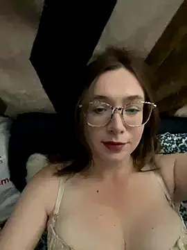 RuslanaXX – webcam model profile photo Image 5