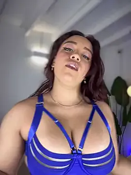 -momoo- – webcam model profile photo Image 6