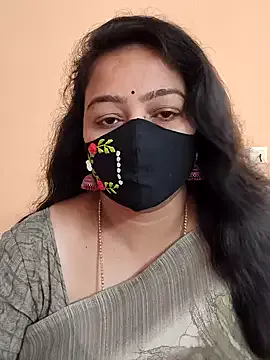 neelu-hoty Image 8