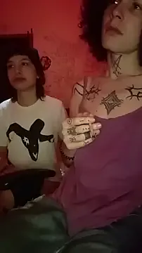 CrystalBarlow – webcam model profile photo Image 14