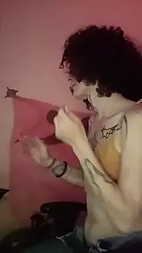 CrystalBarlow – webcam model profile photo Image 18