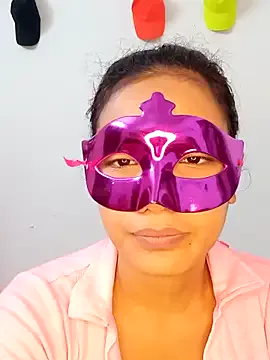 OrianaRossy – webcam model profile photo Image 3