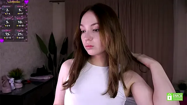 MiraKova – webcam model profile photo Image 11