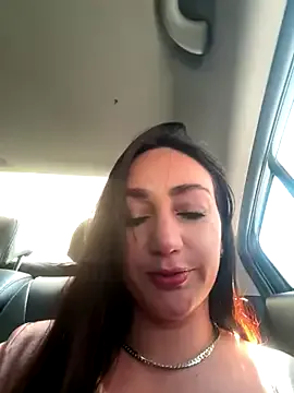 Miafisher_ – webcam model profile photo Image 10