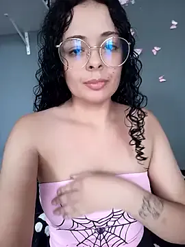 NinaSweet2's Thumb Image