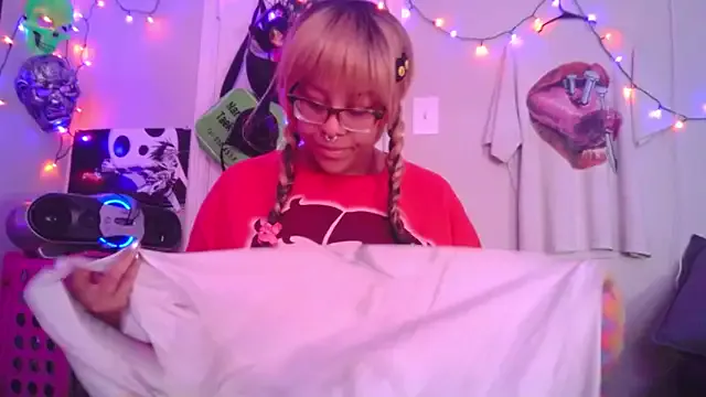 baeasian – webcam model profile photo Image 3