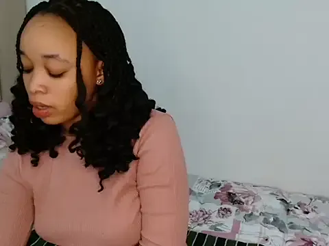 yua____chan – webcam model profile photo Image 2