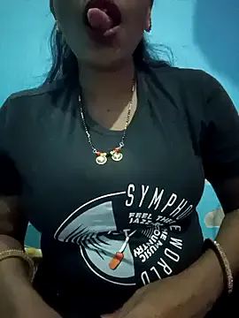 AnnAbbey – webcam model profile photo Image 11