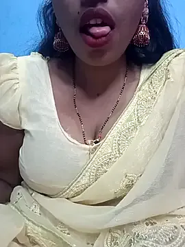 AnnAbbey – webcam model profile photo Image 13