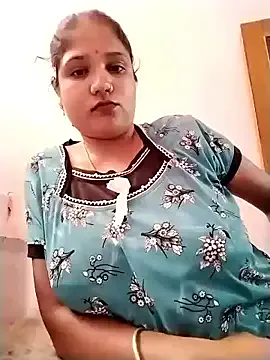 GeminiCode22 – webcam model profile photo Image 2