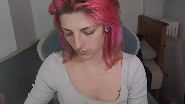 EsmeBrowm – webcam model profile photo Image 19