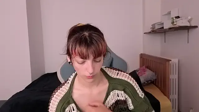 EsmeBrowm – webcam model profile photo Image 9