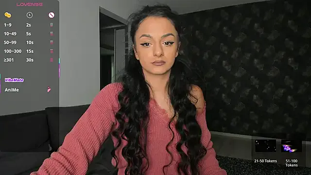 MiraKova – webcam model profile photo Image 19