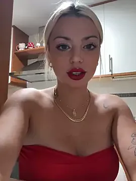 EsmeBrowm – webcam model profile photo Image 3