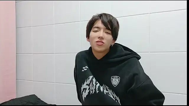 AI_channel – webcam model profile photo Image 5