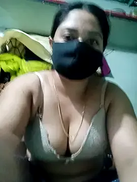 EsmeBrowm – webcam model profile photo Image 10