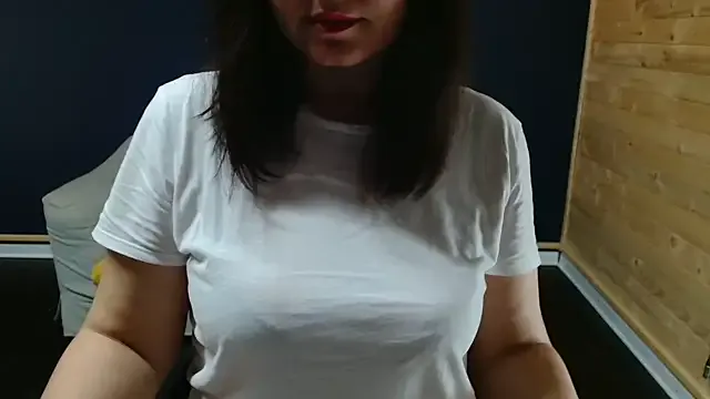 NovaBabe21's Thumb Image
