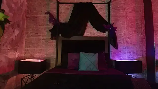 ElaRossie – webcam model profile photo Image 3