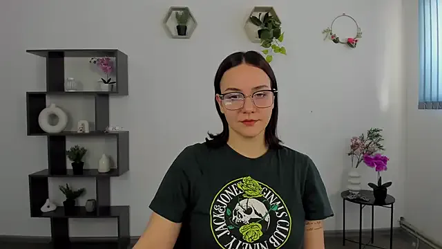 OliviaMontgomery – webcam model profile photo