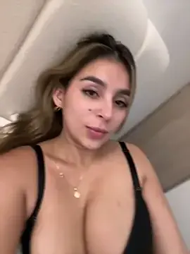 oriana_zoeee Image 6