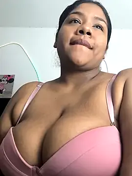 -LOCOMOCO- – webcam model profile photo Image 11