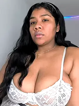 -LOCOMOCO- – webcam model profile photo Image 3