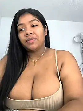 -LOCOMOCO- – webcam model profile photo Image 6