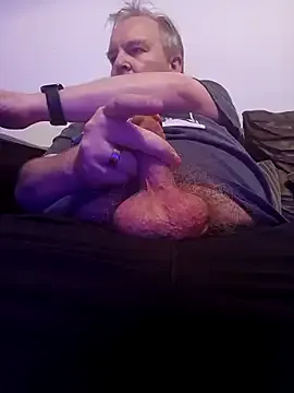 YasmienAtos – webcam model profile photo Image 12