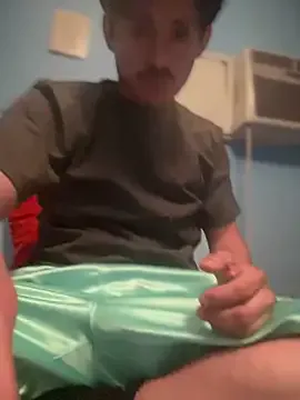 EvanyaRose – webcam model profile photo Image 6