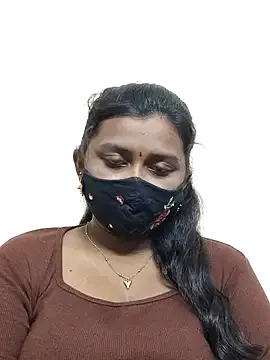 Pavani-Sexy Image 17