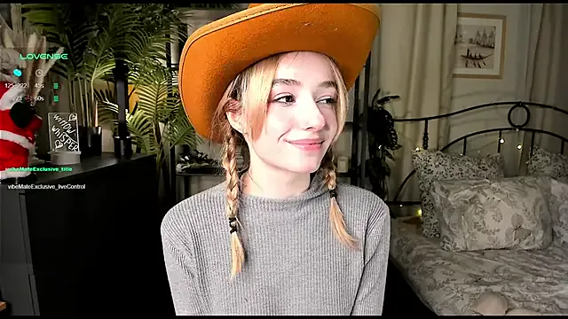 GracieCarter – webcam model profile photo Image 2