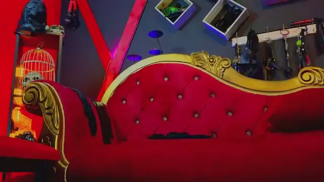 MiraKova – webcam model profile photo Image 14