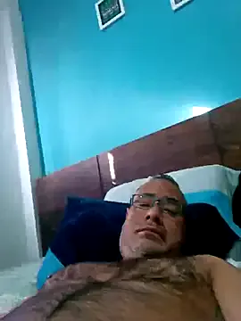 EvanyaRose – webcam model profile photo Image 14