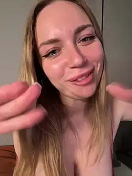 hinata_chan3 – webcam model profile photo Image 5