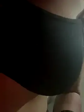 KateGale – webcam model profile photo Image 4