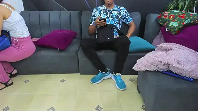 franksalise – webcam model profile photo Image 8