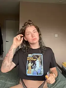 FariBanxOfficial – webcam model profile photo Image 2