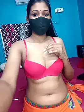 ViviennePower – webcam model profile photo Image 7