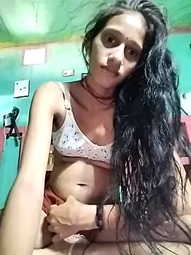 Yna-and-Yn – webcam model profile photo Image 12