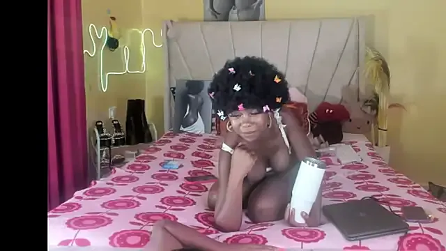 pyt_liyah Image 3
